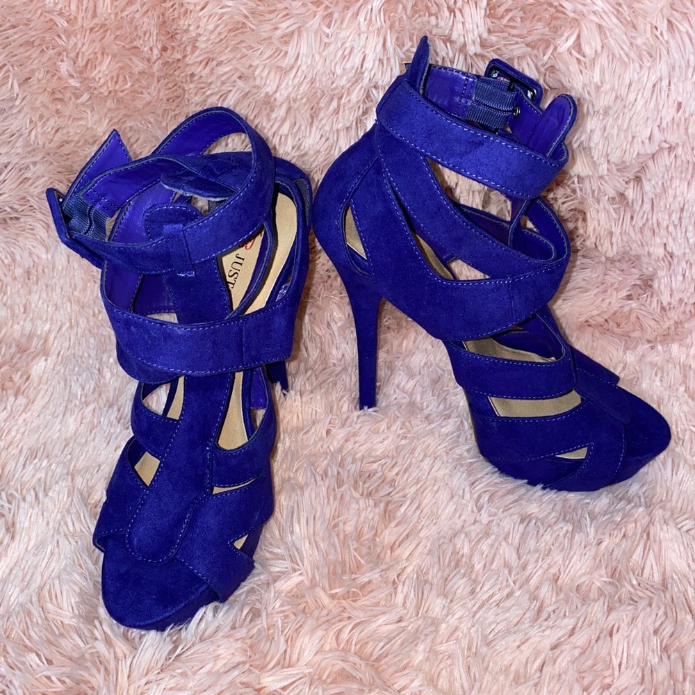 JustFab blue suede shoes